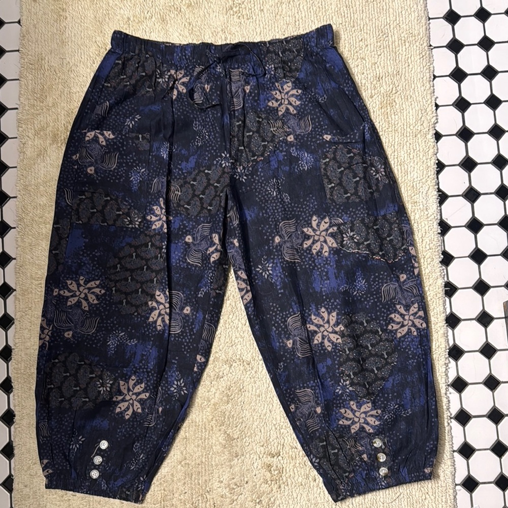2XL Navy Blue Lace Pattern Bojo Capris